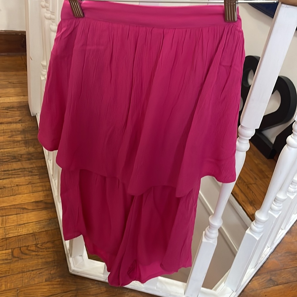 O’Neill women’s size extra small LEILA pink romper. Perfect swimsuit coverup!